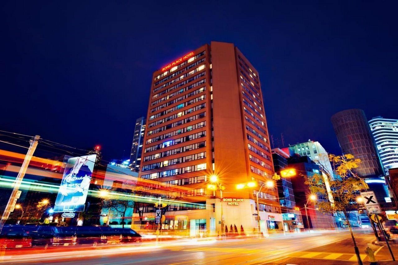 Bond Place Hotel Toronto Exterior photo